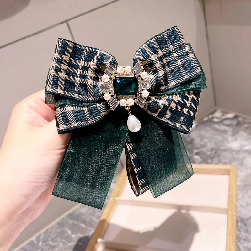 New Fabric Ribbon Bow Tie Brooch Rhinestone Crystal Bowkont Shirt Collar Pin Luxulry Jewelry for Women Clothing Accessories