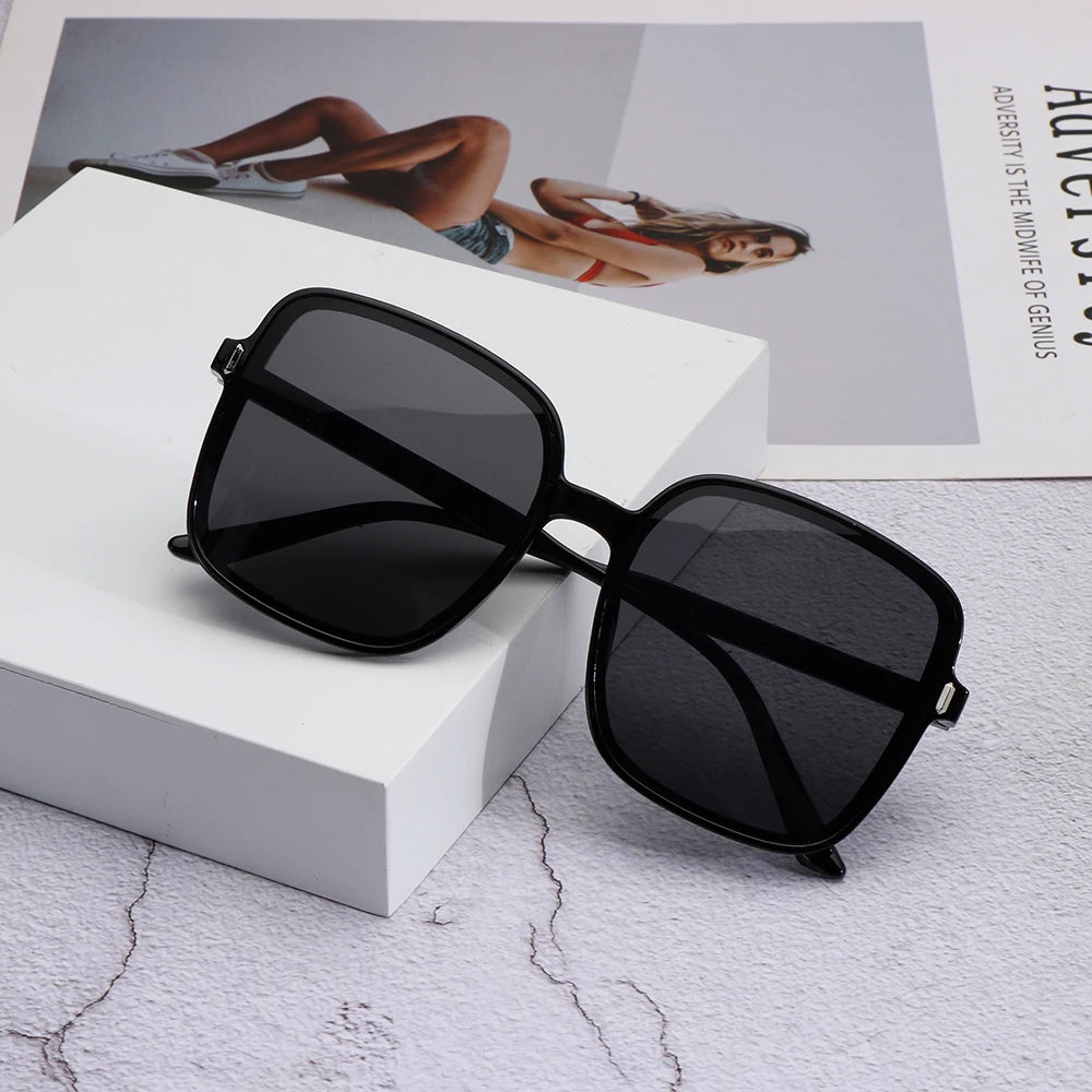 Classic Oversized Sunglasses Vintage Women Big Frame Square Sun Glasses UV400 Driver Goggles Lady Square Sunglasses