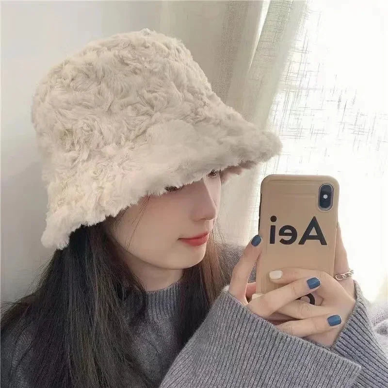 INS Autumn and Winter Leopard Print Pattern Fisherman Hat Women'S Fleece Thick Cow Print Pot Hat Fashion Versatile Bowler Caps