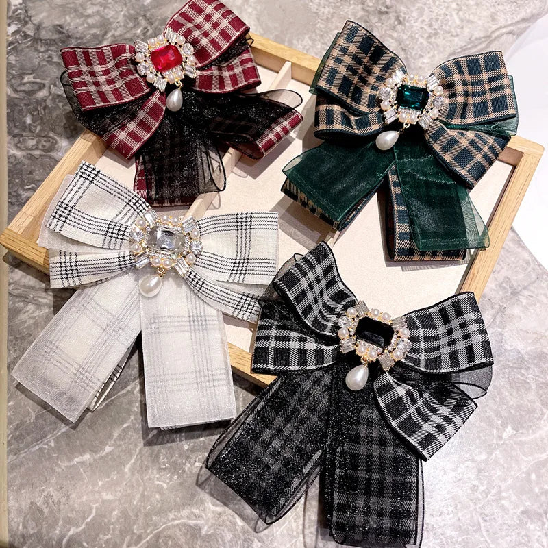 New Fabric Ribbon Bow Tie Brooch Rhinestone Crystal Bowkont Shirt Collar Pin Luxulry Jewelry for Women Clothing Accessories