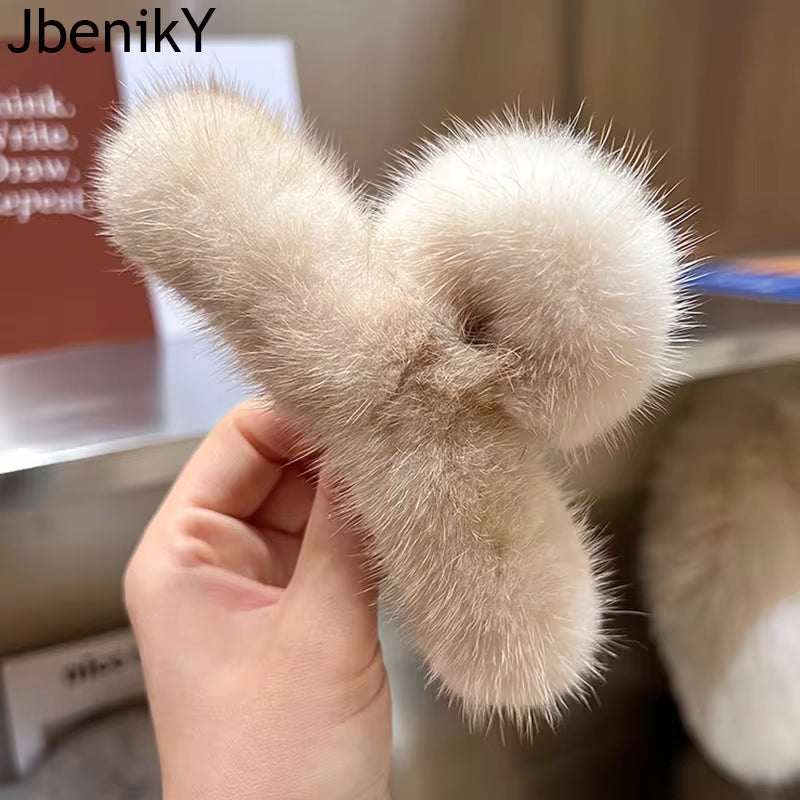 Real Mink Fur Barrettes Winter Fluffy Hair Claw Elegant Acrylic Hairpins Clip Crab Headwear for Women Girls Hair Accessories